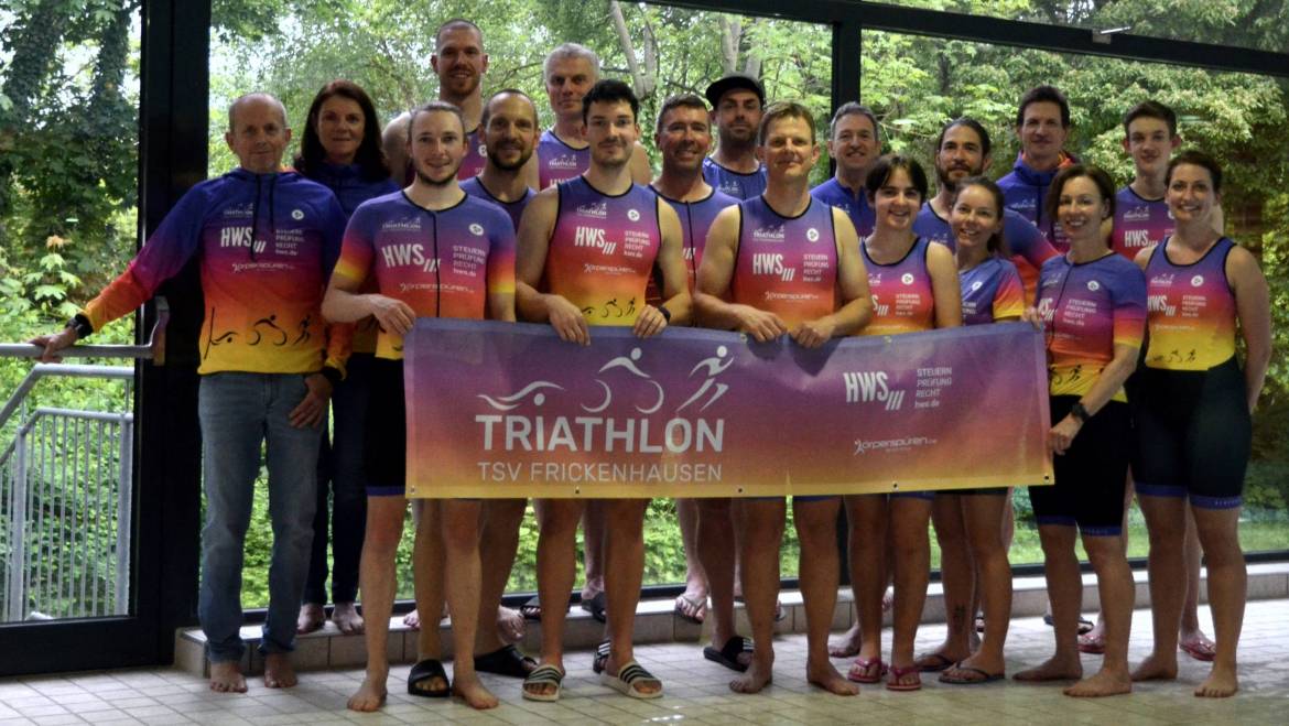 Triathlon: Neue Sponsoren und neue Teamkleidung zum Saisonstart 2023